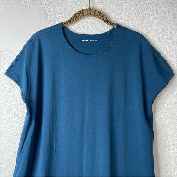 UNIVERSAL STANDARD Iconic Geneva Crew Neck Short Sleeve Asymmetrical Midi Dress - Picture 3 of 9